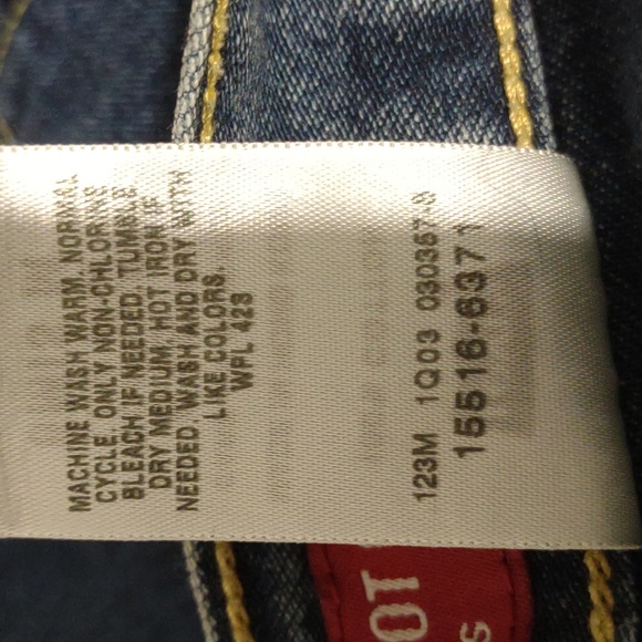 Vintage Levi's 515 Nouveau Retro Y2K Style  Low Rise Boot Cut Jeans size 6 - Picture 8 of 17